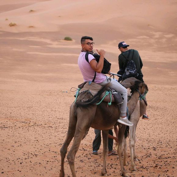 Meet your Posher, Aymen - Picture 1 of 1